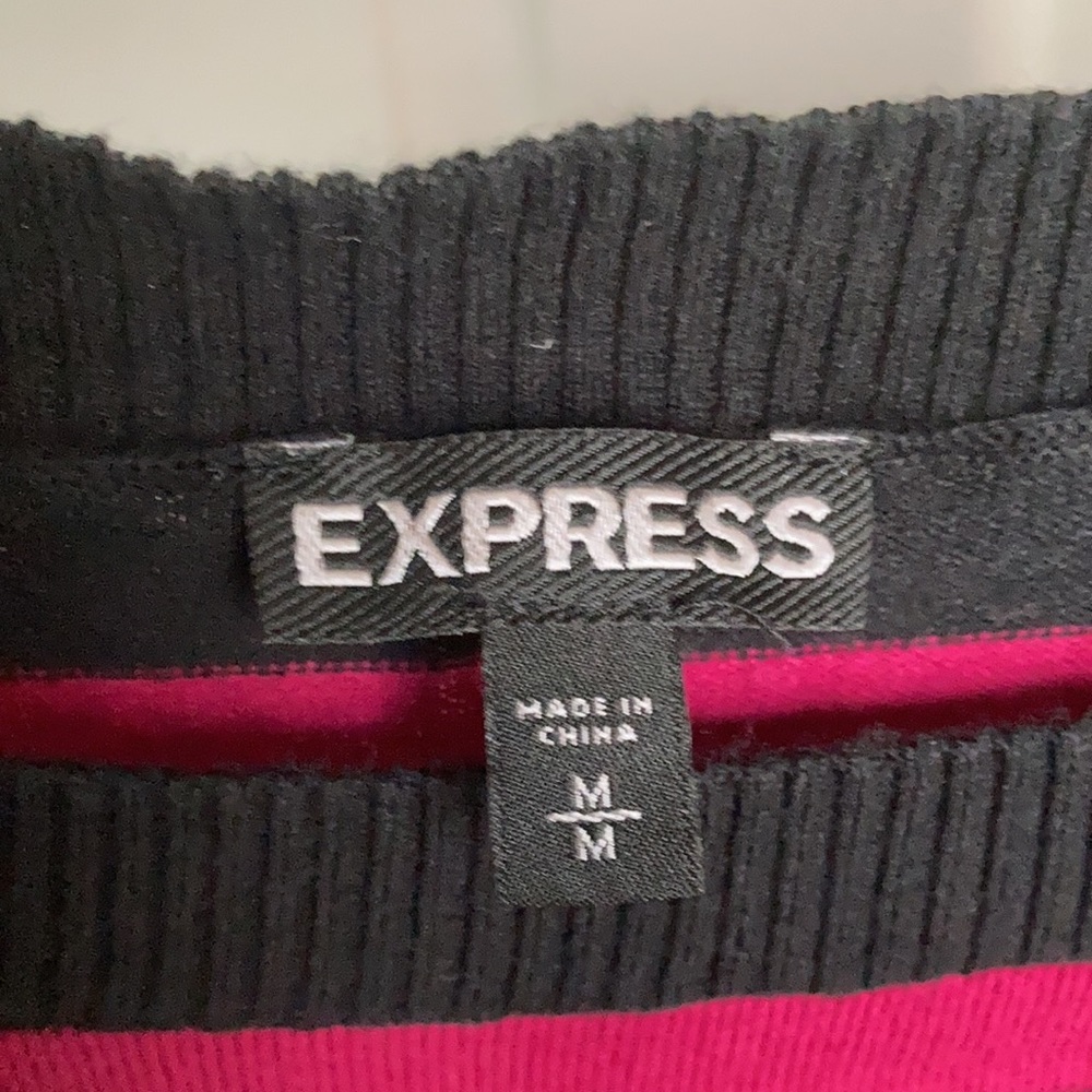 🟫🟫 Express Long-sleeved Women’s Striped Sweater (size M) - Picture 6 of 7